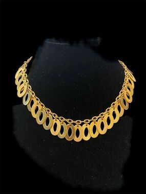 Choker style goldstone necklace signed Best